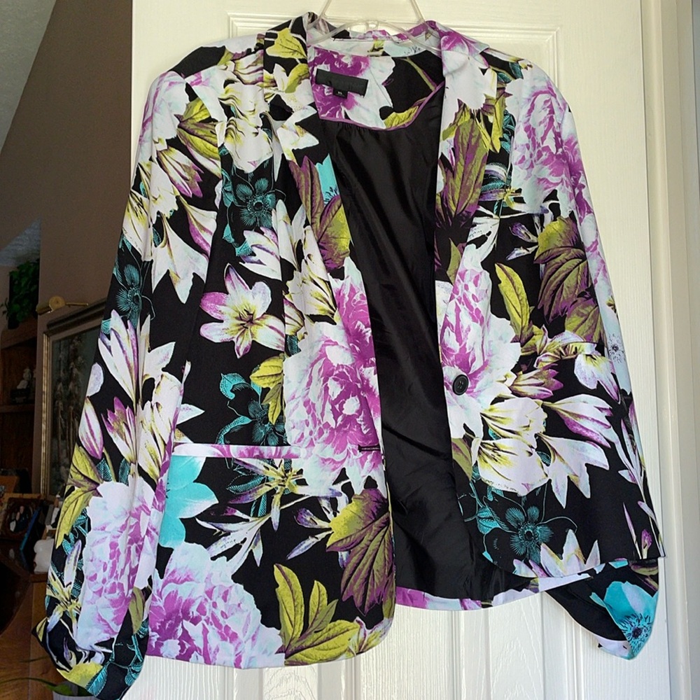 Beautiful Jacket Worthington